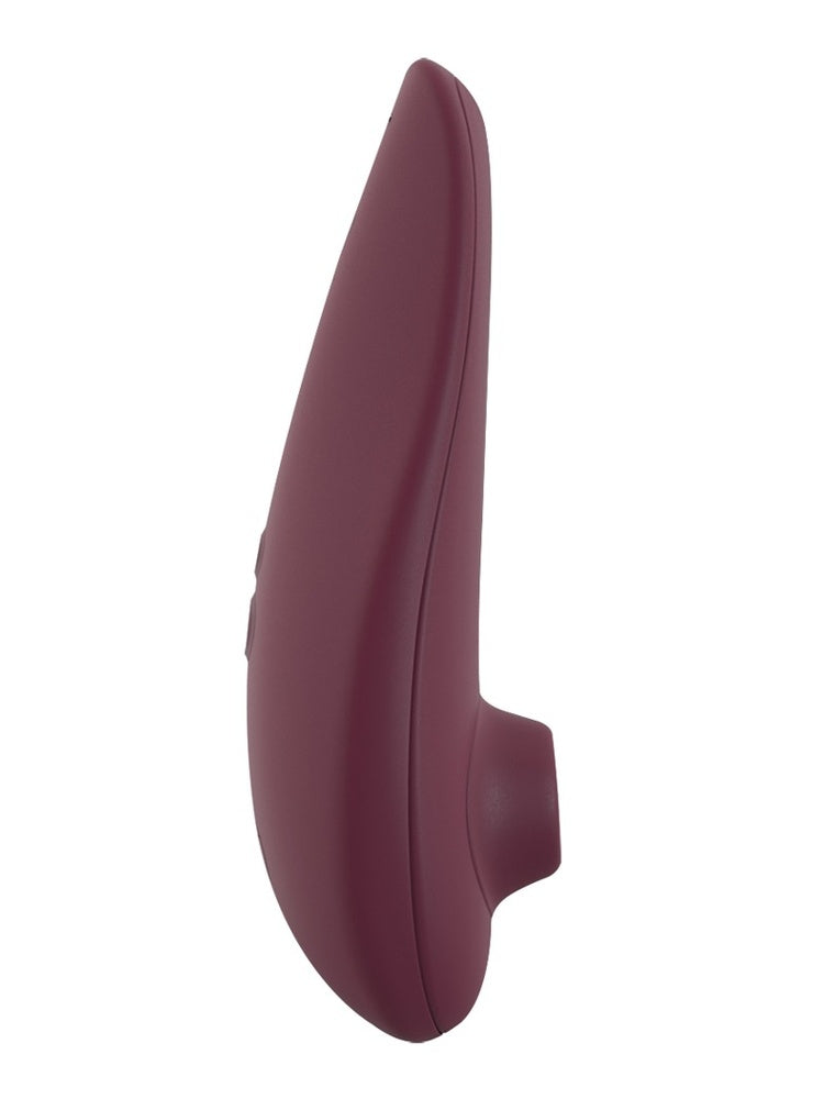 Womanizer Classic 2 i rød, sideprofil med ergonomisk design og knapper.