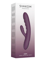 Forside av emballasjen – lilla eske med produktbilde og teksten «Avery – Powerful Thrusting Rabbit Vibrator».