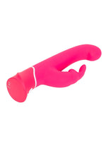Happy Rabbit rabbitvibrator sett fra siden i skrå vinkel, med rund topp, klitorisarm og flat base med knapper.