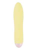 Cuties minivibrator i pastellgul silikon med slät yta, liten knapp och roséguldsfärgad botten, sedd framifrån mot vit bakgrund.