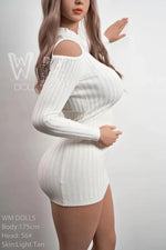 Cicilie. Realistisk sexdukke. 175 cm høy og veier 56 kg. Komplett med lyd og varmeutstyr. Flere tilpasninger. Oral, vaginal og anal åpning.