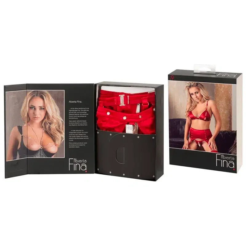 Abierta Fina - Bra and Suspender Set