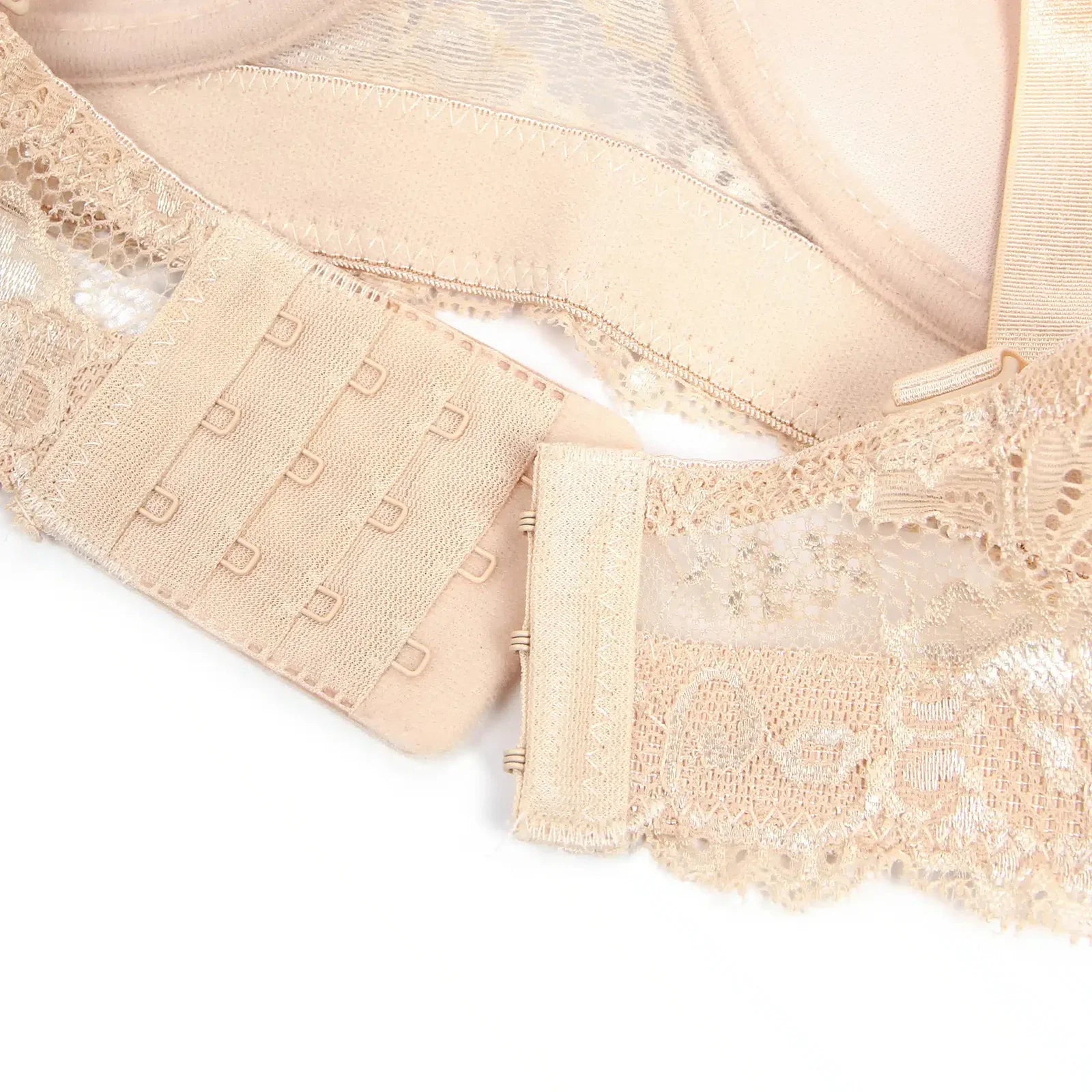 Minimalistisk og elegant bh med perfekt støtte - nude