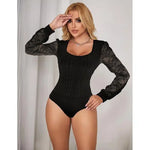 Elegant Langermet Mesh Bodysuit med Blonder