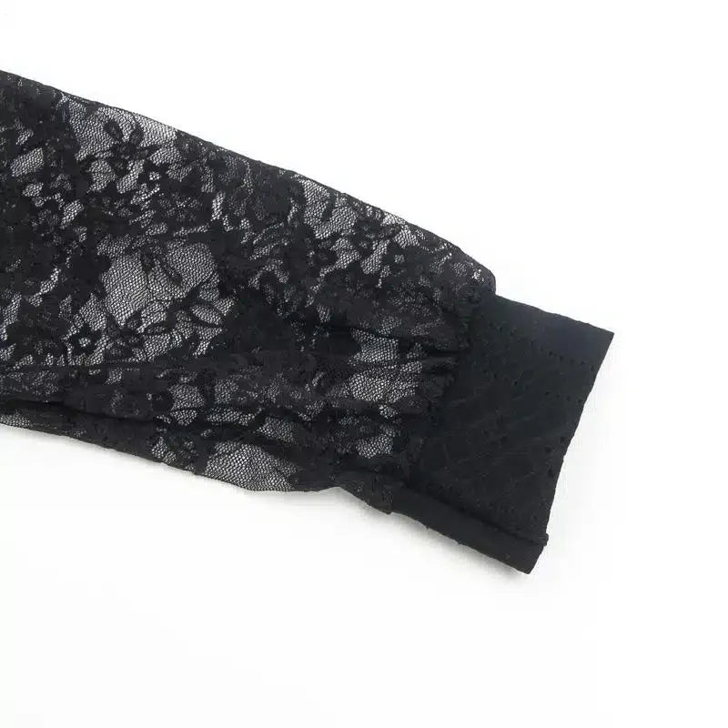 Elegant Langermet Mesh Bodysuit med Blonder