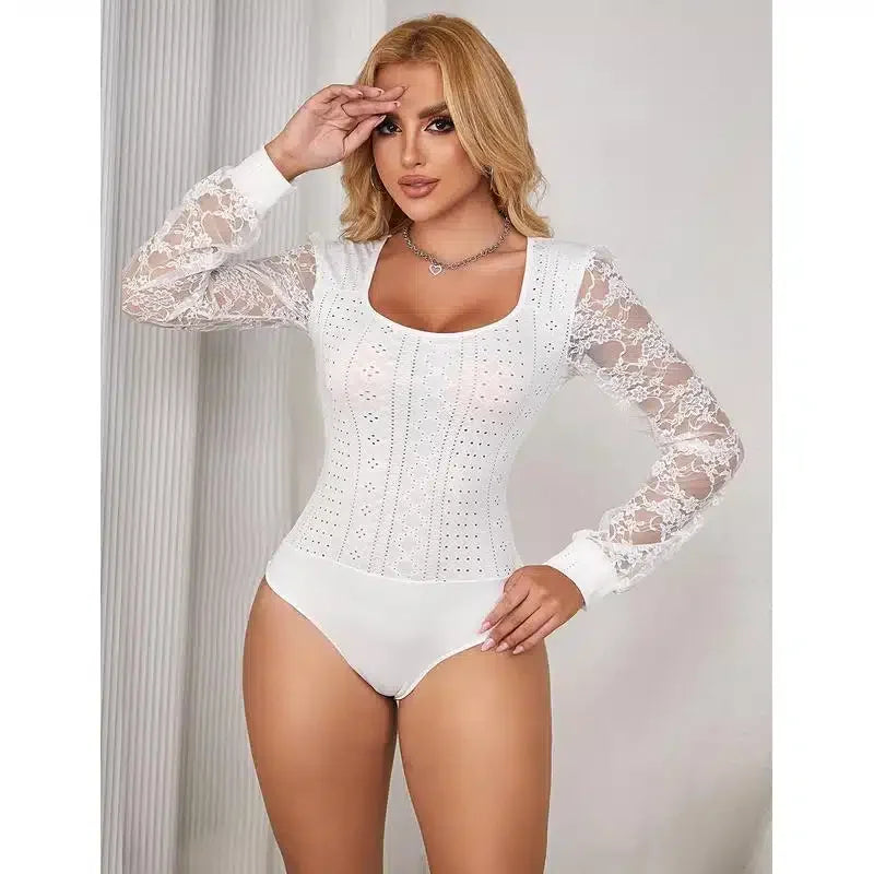 Elegant Langermet Mesh Bodysuit med Blonder - hvit