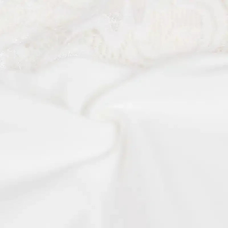 Sexy Blonder Bodysuit med V-hals - hvit