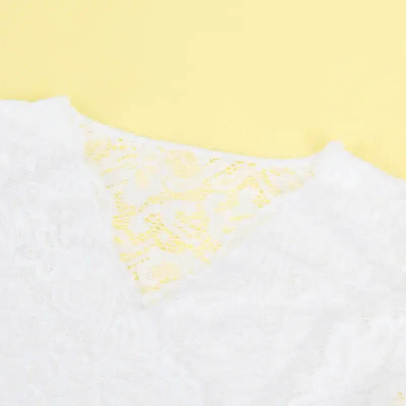 Sexy Blonder Bodysuit med V-hals - hvit