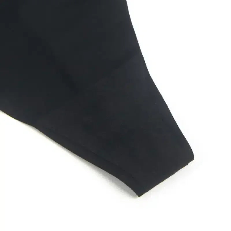 Sømløs Ice Silk String med Dekorative Spenner - sort