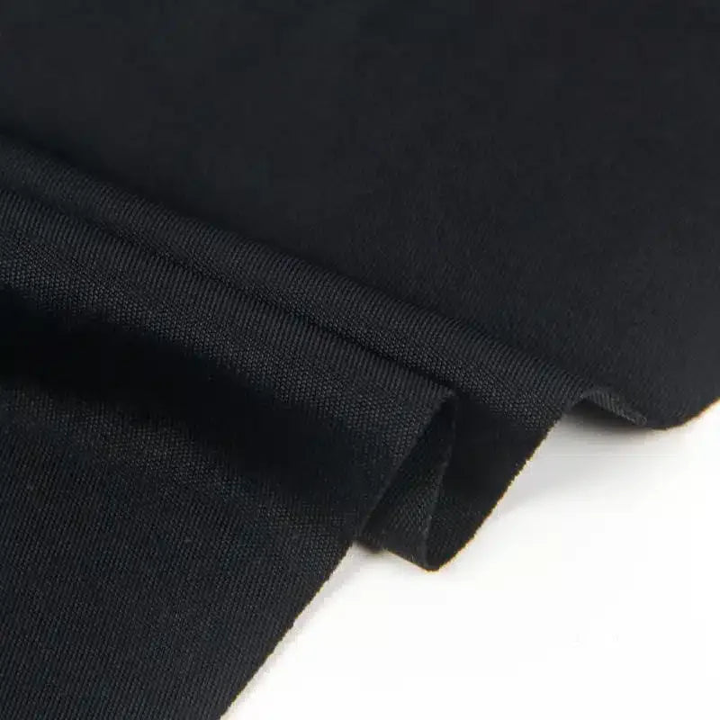 Sømløs Ice Silk String med Hjerteformede Dekorasjoner - sort