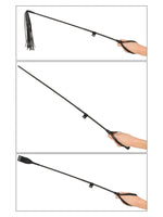 Bad Kitty Crop Set – hånd i håndleddsløkken med flogger, spanskrør og ridepisk