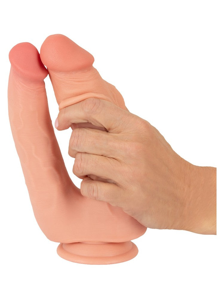 Nature Skin Bendable Double Penetrator – hånd rundt den tykkeste dildoen