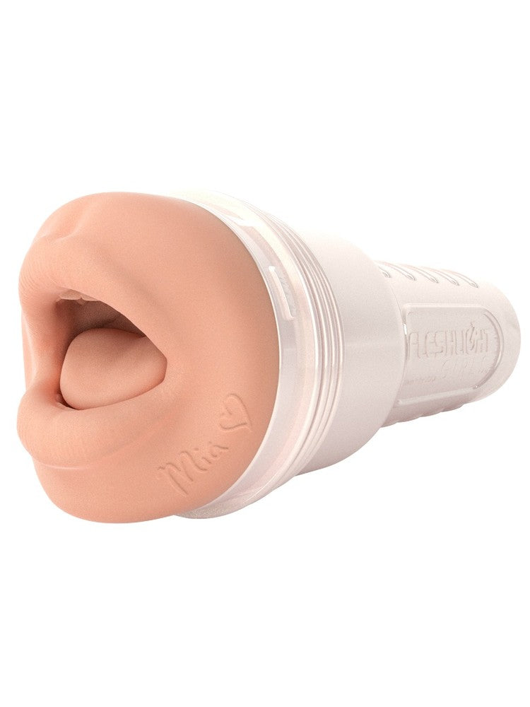 Fleshlight Mia Malkova Headshot sett fra siden – viser realistisk munnåpning og transparent ytre hylse