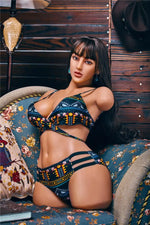 Torso Cecelia. Realistisk sexdukke. Kun torso med hode. 90 cm høy og veier 25 kg. Tilpasninger er mulig. Diskré levering. Trygg betaling. Garantert 100% anonymitet.