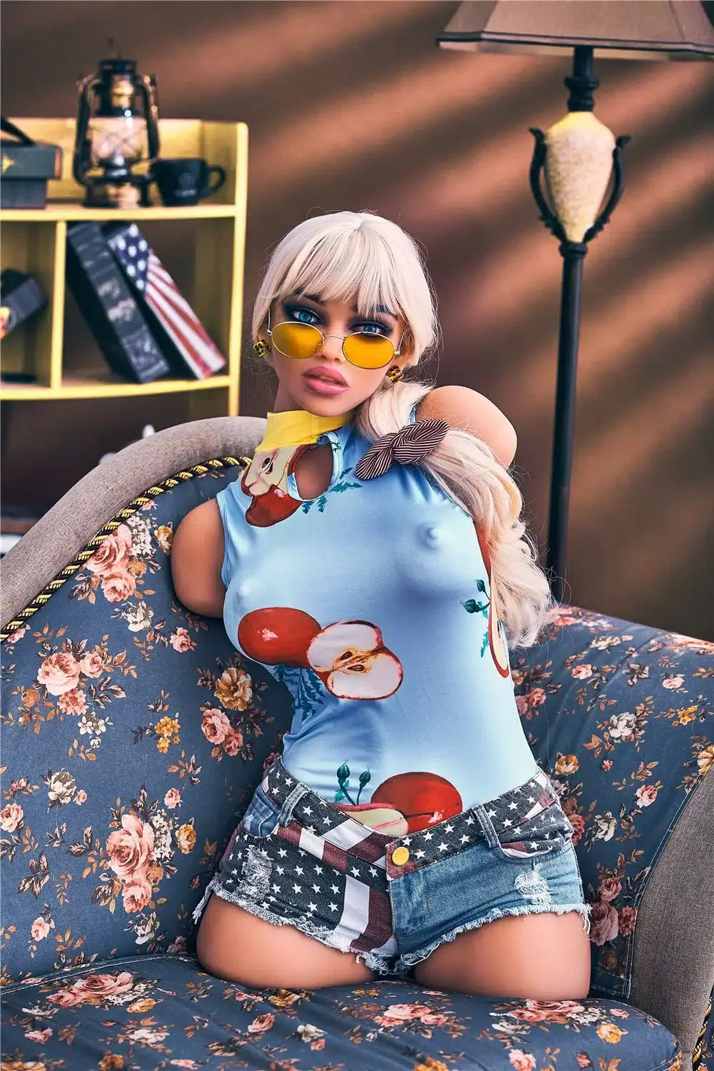 Torso Jane. Realistisk torso sexdukke med hode. 90 cm høy og veier 25 kg. Diskré levering. Garantert 100% anonymitet. Trygg betaling.