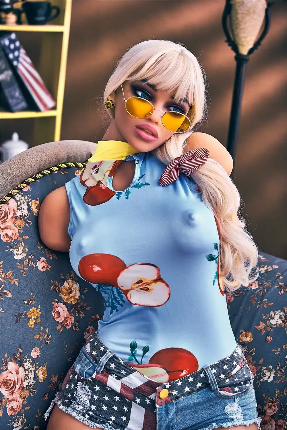 Torso Jane. Realistisk torso sexdukke med hode. 90 cm høy og veier 25 kg. Diskré levering. Garantert 100% anonymitet. Trygg betaling.