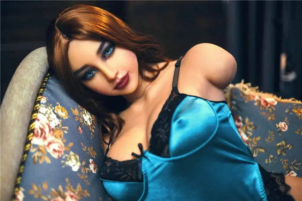 Torso Miki. Realistisk torso sexdukke med hode. 90 cm høy og veier 25 kg. Diskré levering. Garantert 100% anonymitet. Trygg betaling.