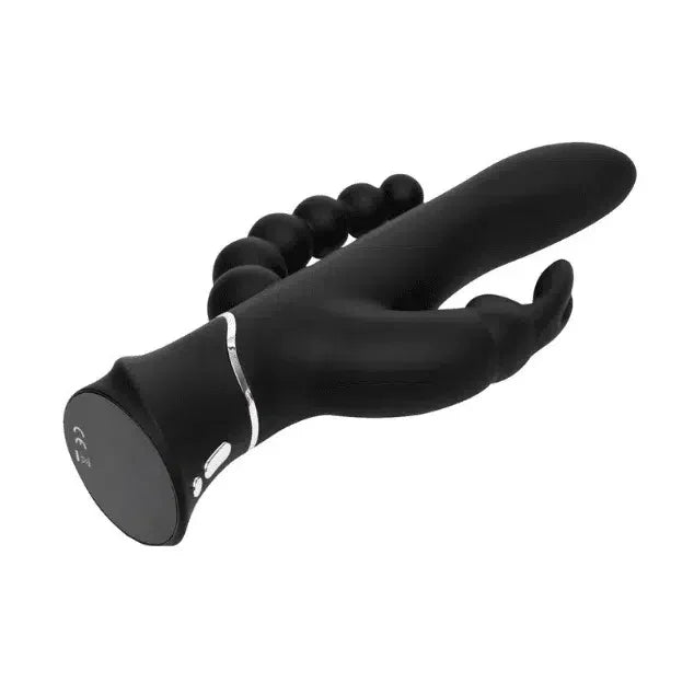 Happy Rabbit - Triple Curve Rabbitvibrator stimulerer hennes mest erogene soner