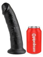 King Cock 23 cm Sort – svart dildo vist ved siden av en brusboks for størrelse